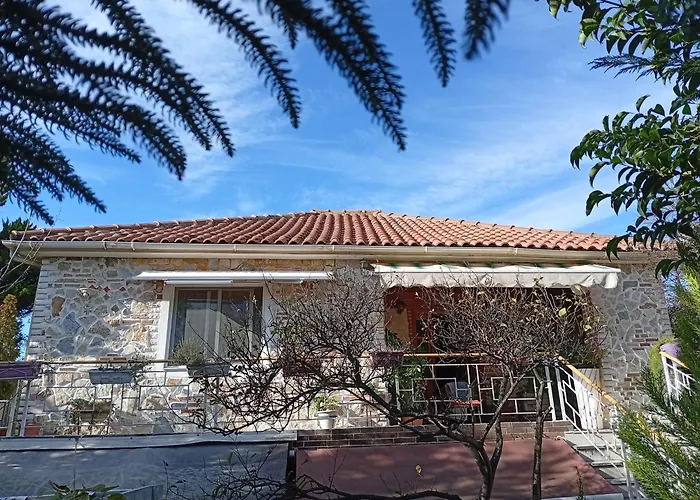 Arti Holiday home Ksamil